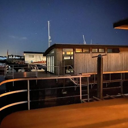 במברידג' Houseboat Eleuthera מראה חיצוני תמונה