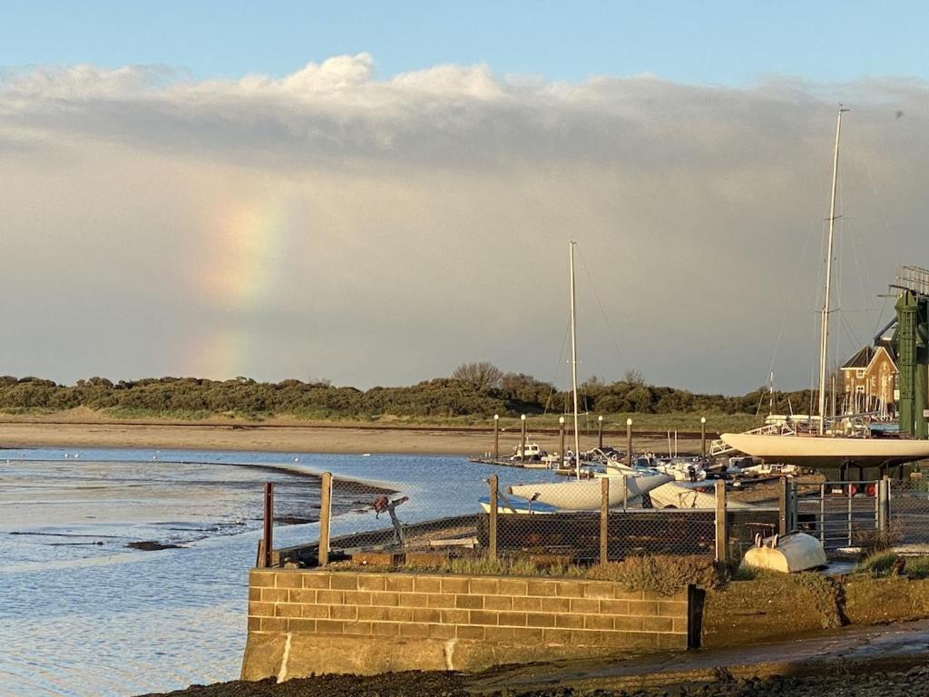 במברידג' Houseboat Eleuthera מראה חיצוני תמונה